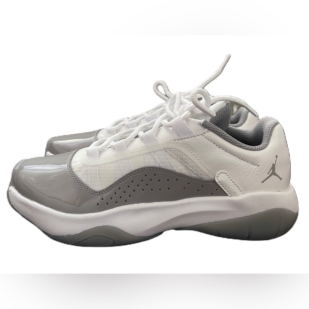 AIR JORDAN 11 CMFT LOW WOMEN’s SNEAKERS, Size 8, ORIGINAL